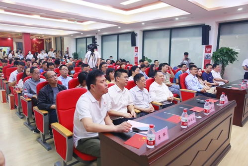 祝贺四川教育装备创新体验中心揭牌仪式圆满举行，上海技术服务助力智慧教育新篇章